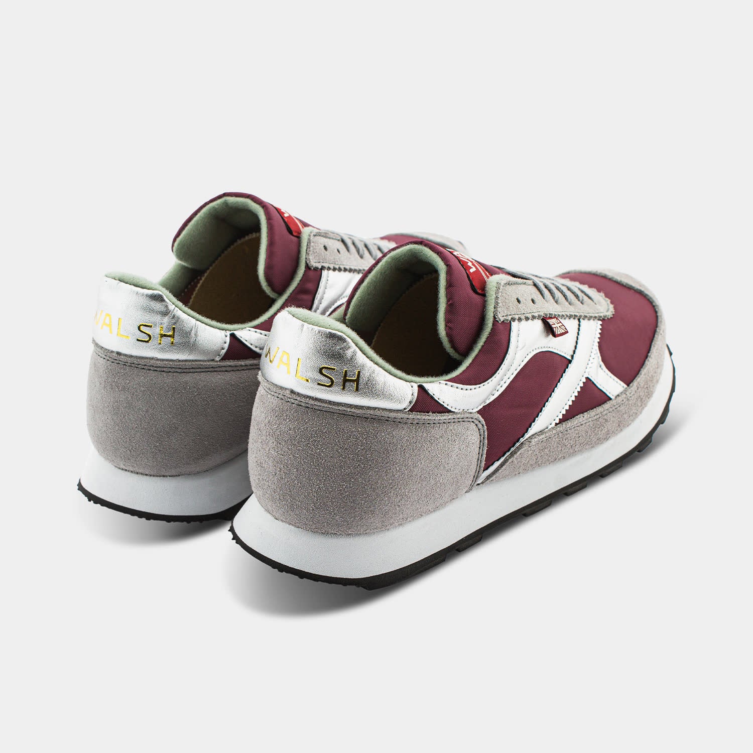 #color_Burgundy Black Silver