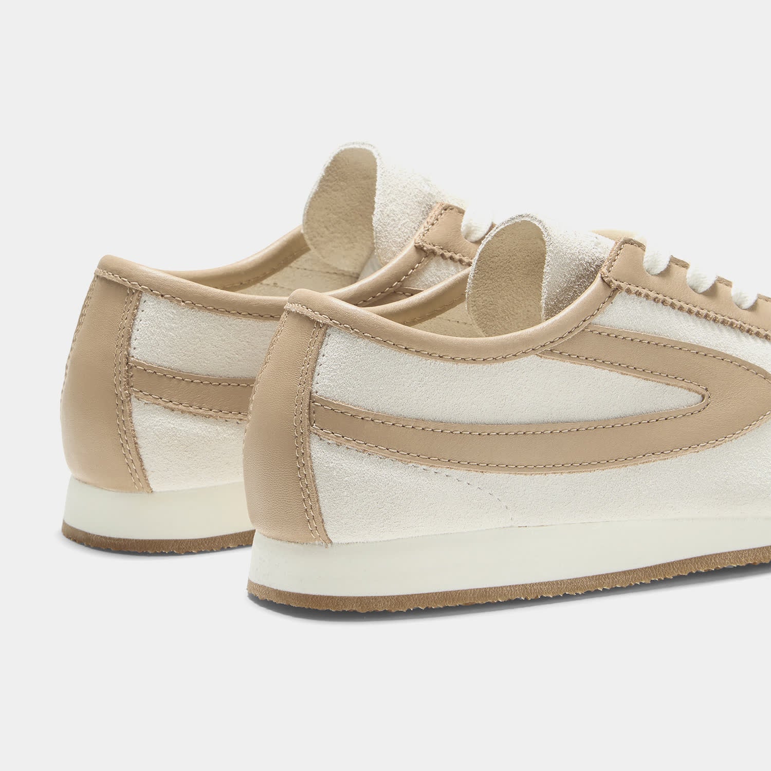 #color_Beige & Khaki