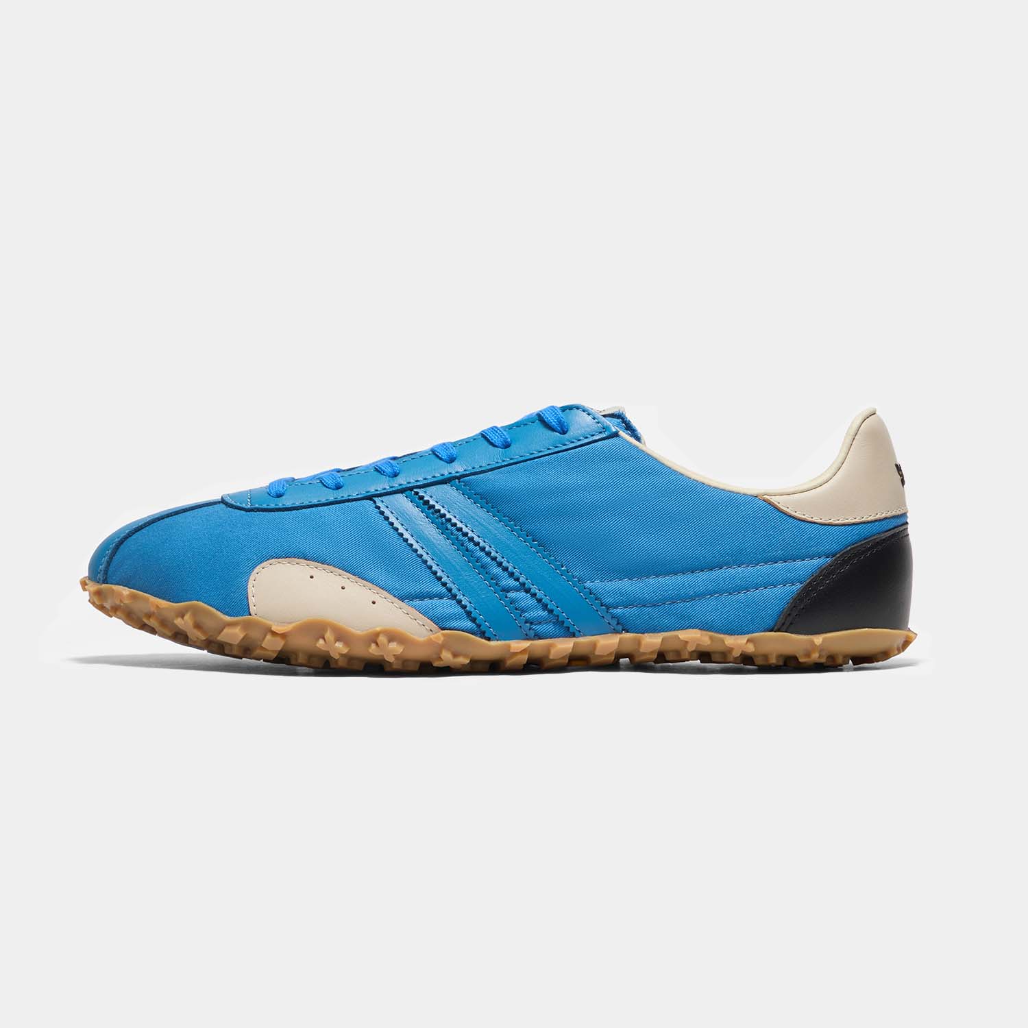 LA84 - Beige y Azul Oscuro