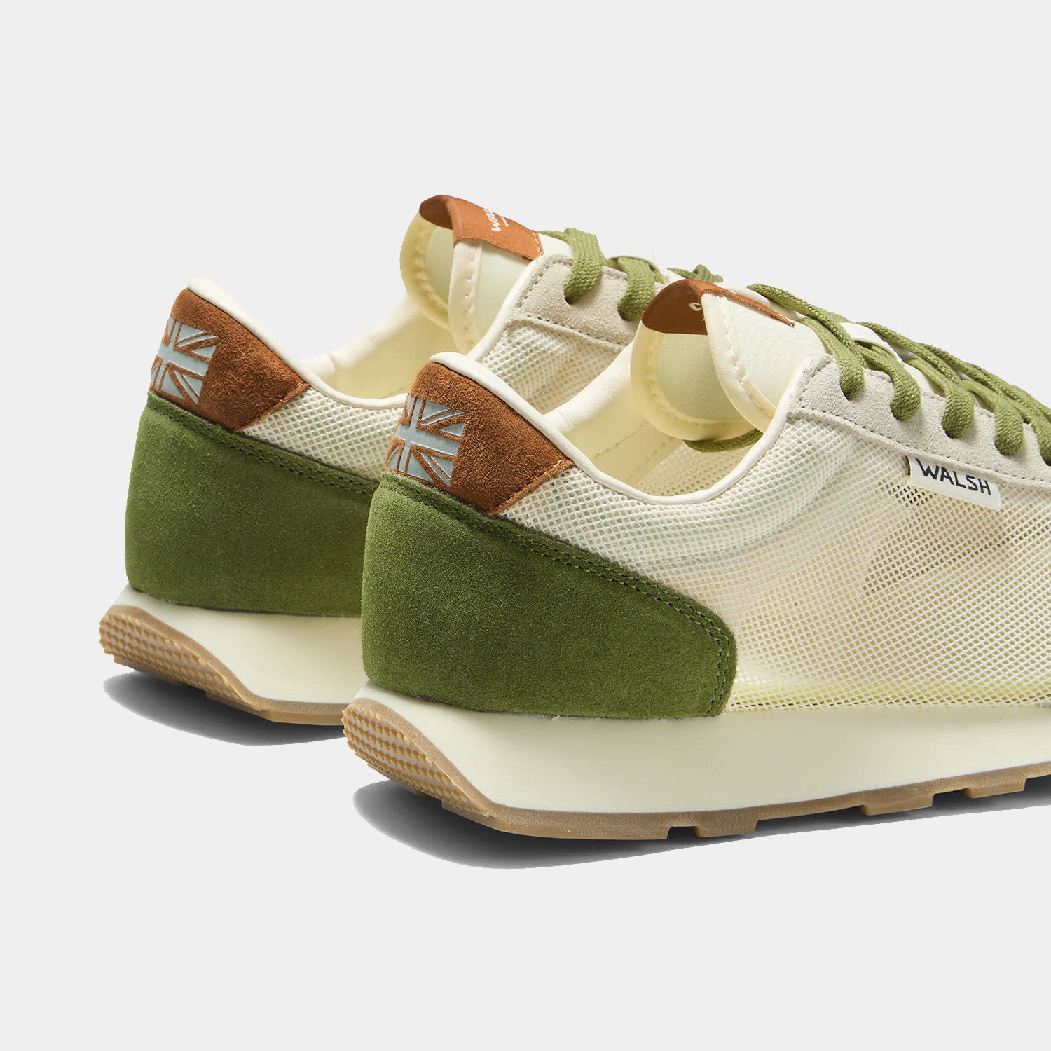 #color_Beige & Grass Green