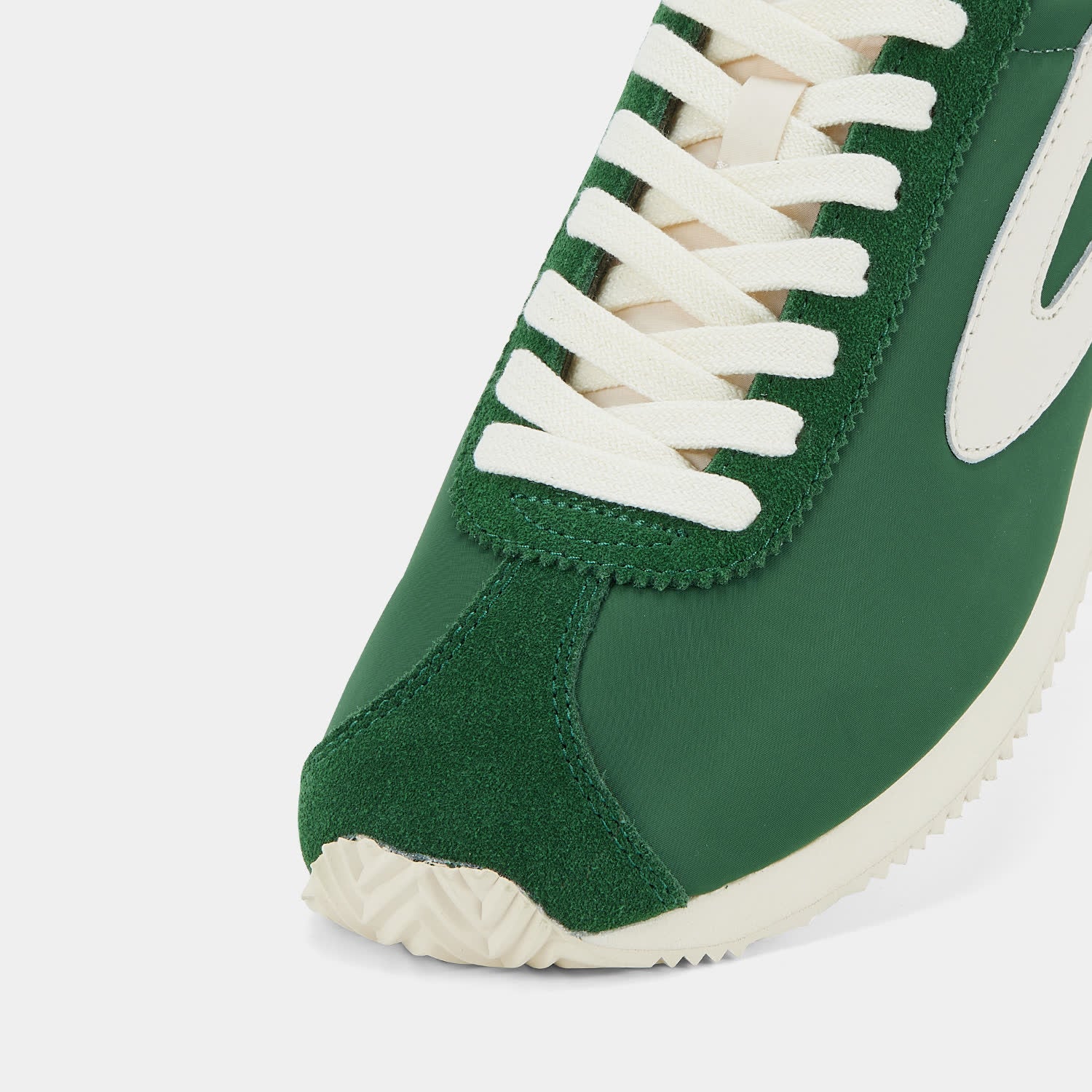 #color_Beige & Dark Green
